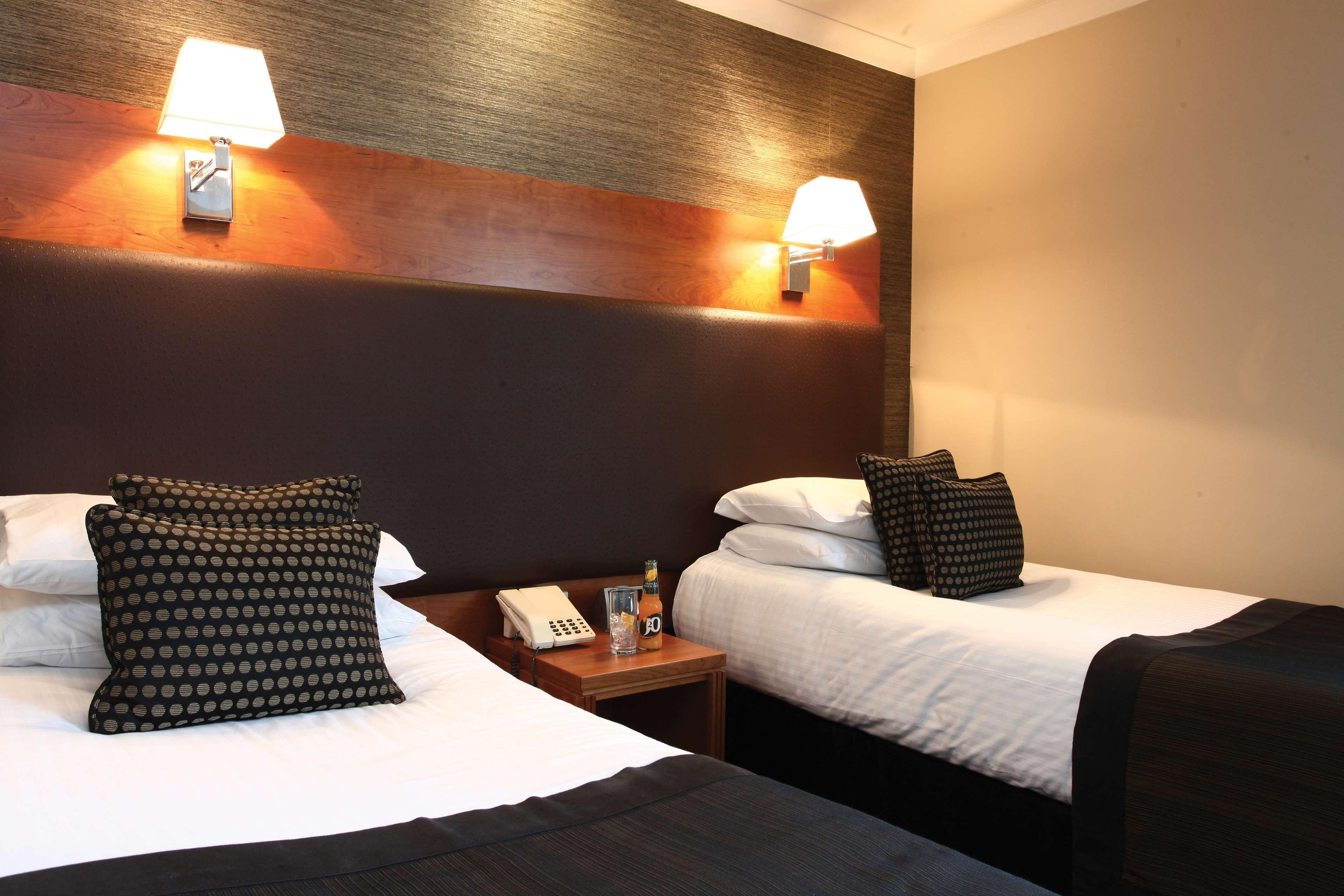 Best Western Garfield House Hotel Chryston Habitación foto